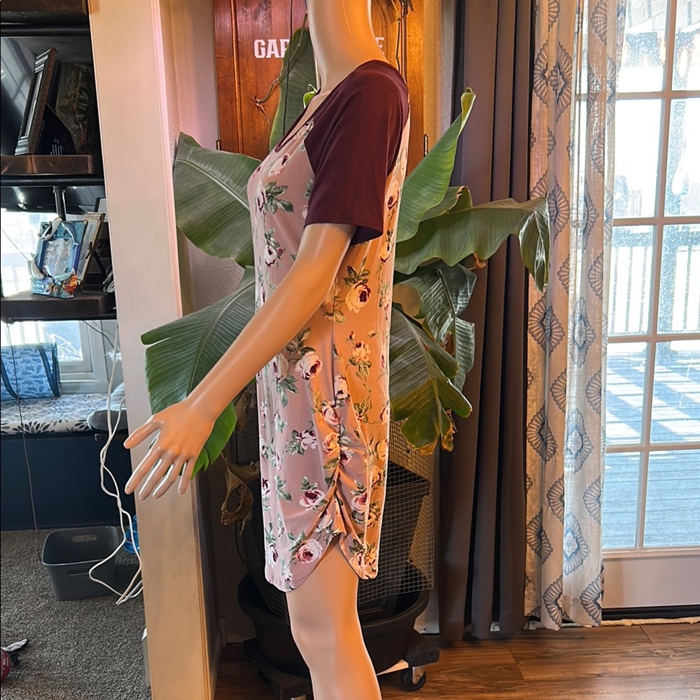 Floral Raglan Sleeve Dress - Picture 2 of 7